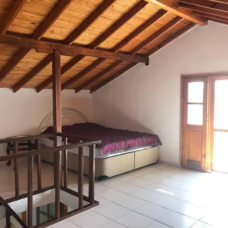 Ildiri Villa -Cesme-Ildiri'Da Muhtesem Muestakil Villa Osman Kavran Sitesi