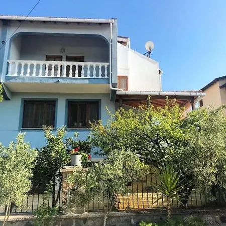Ildiri Villa -Cesme-Ildiri'Da Muhtesem Muestakil Villa * Osman Kavran Sitesi