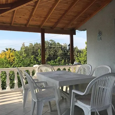 Ildiri Villa -Cesme-Ildiri'Da Muhtesem Muestakil Villa 빌라 Osman Kavran Sitesi